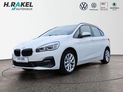 Weiß Gebraucht 2018 BMW 218 Active Tourer Advantage Van / Kleinbus | 15.950 € (Fairer Preis)