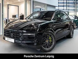 Schwarz Gebraucht 2024 Porsche Cayenne S E-Hybrid SUV | 108.800 € (Guter Preis)