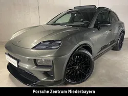 Aventuringrünmetallic Neu 2025 Porsche Macan Turbo SUV | 145.720 € (Teuer)