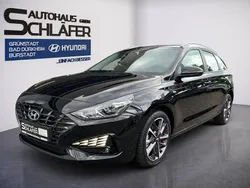 Abyss black / mic Gebraucht 2024 Hyundai i30 Trend Kombi | 21.980 € (Guter Preis)