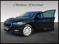 Schwarz Gebraucht 2024 Skoda Fabia Ambition Limousine | 16.590 € (Fairer Preis)