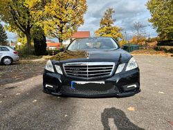 Schwarz Gebraucht 2009 Mercedes E350 Avantgarde Limousine | 6.499 € (Guter Preis)