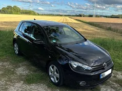 Schwarz Gebraucht 2010 VW Golf VI Team Limousine | 6.950 € (Teuer)