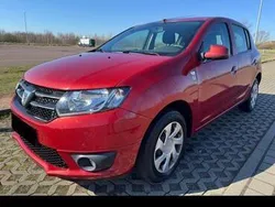 Rot Gebraucht 2013 Dacia Sandero Kleinwagen | 2.650 € (Guter Preis)