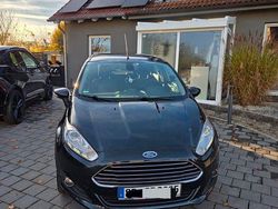 Schwarz Gebraucht 2015 Ford Fiesta Titanium Limousine | 4.500 € (Guter Preis)