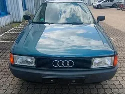 Grün Gebraucht 1988 Audi 80 Limousine | 2.500 €