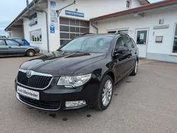 Schwarz Gebraucht 2013 Skoda Superb Exclusive Kombi | 8.900 € (Fairer Preis)