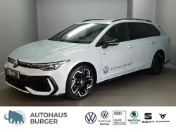 Blau Gebraucht 2025 VW Golf VIII R-line Kombi | 35.480 € (Etwas zu teuer)