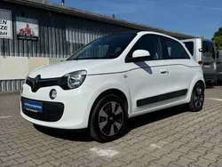 Weiß Gebraucht 2016 Renault Twingo Liberty Kleinwagen | 7.700 € (Fairer Preis)
