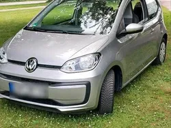 Silber Gebraucht 2017 VW up! Kleinwagen | 7.790 € (Fairer Preis)