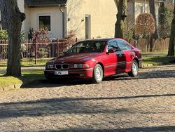 Rot Gebraucht 1997 BMW 528 Limousine | 5.750 € (Etwas zu teuer)