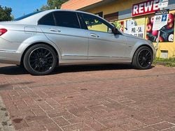 Grau Gebraucht 2008 Mercedes C280 Avantgarde Limousine | 5.100 € (Guter Preis)