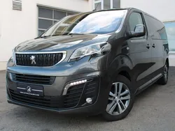 Grau Gebraucht 2020 Peugeot Traveller Allure Van / Kleinbus | 31.490 € (Guter Preis)