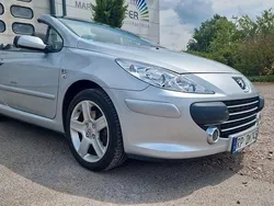 Grau Gebraucht 2007 Peugeot 307 CC Sport Cabrio | 3.900 € (Fairer Preis)