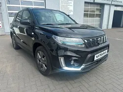 Schwarz Neu 2024 Suzuki Vitara Comfort SUV | 26.150 € (Fairer Preis)