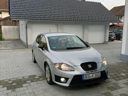 Silber Gebraucht 2010 Seat Leon Kombi | 2.999 € (Fairer Preis)