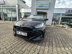 Neu 2025 Toyota Yaris Hybrid Comfort Limousine | 26.900 € (Fairer Preis)