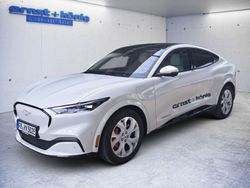 Starwhite platinium metallic (metallic) Gebraucht 2022 Ford Mustang Mach-E SUV | 34.990 € (Superpreis)