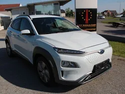 Weiß Gebraucht 2020 Hyundai Kona SUV | 17.900 € (Guter Preis)