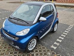 Blau Gebraucht 2009 Smart ForTwo Coupé Passion Coupé | 3.999 € (Fairer Preis)