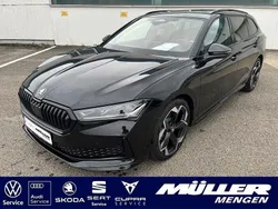 Schwarz Neu 2025 Skoda Superb SportLine Kombi | 55.990 € (Teuer)