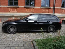 Schwarz Gebraucht 2015 Mercedes C200 AMG line Kombi | 14.999 €