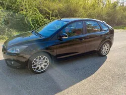 Schwarz Gebraucht 2008 Ford Focus Sport Limousine | 2.300 € (Fairer Preis)