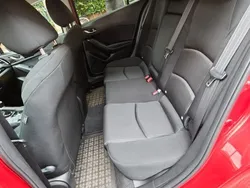 Rot Gebraucht 2014 Mazda 3 Center-Line Limousine | 8.800 € (Guter Preis)