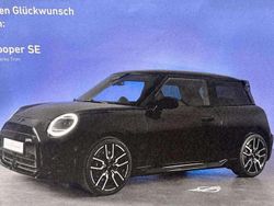 Schwarz Neu 2025 Mini Cooper SE Kleinwagen | 35.500 € (Teuer)