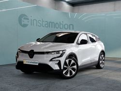 Weiß Gebraucht 2024 Renault Mégane Evolution Limousine | 36.233 € (Teuer)