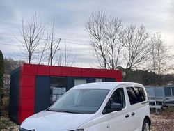 Candyweiß Gebraucht 2022 VW Caddy Basis Van / Kleinbus | 17.900 € (Guter Preis)