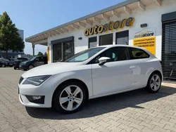 Weiss Gebraucht 2014 Seat Leon Kleinwagen | 7.985 €