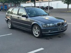 Silber Gebraucht 2001 BMW 325 Kombi | 2.300 € (Guter Preis)