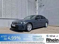 Grau Gebraucht 2024 BMW 320 M Sport Limousine | 42.990 € (Fairer Preis)