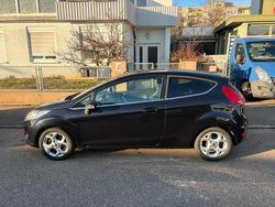 Schwarz Gebraucht 2009 Ford Fiesta Titanium Kleinwagen | 3.200 € (Fairer Preis)