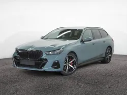 Cape york grün Gebraucht 2024 BMW 520 M Sport Kombi | 51.950 € (Guter Preis)