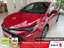 Rot Gebraucht 2021 Toyota Corolla Team Kombi | 20.890 € (Fairer Preis)