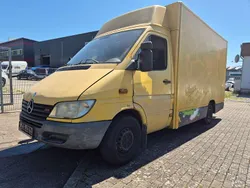 Gelb Gebraucht 2002 Mercedes Sprinter Van | 3.650 € (Guter Preis)