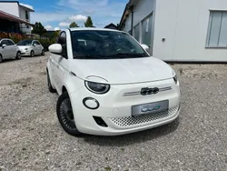 Arktis weiß Gebraucht 2023 Fiat 500e Kleinwagen | 25.790 € (Fairer Preis)