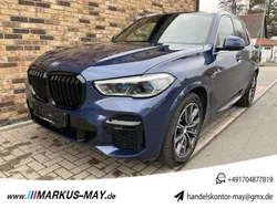 Phytonicblau metallic Gebraucht 2022 BMW X5 M Sport SUV | 43.999 € (Superpreis)