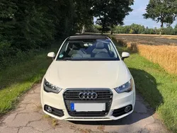 Weiß Gebraucht 2012 Audi A1 Kleinwagen | 7.900 € (Guter Preis)