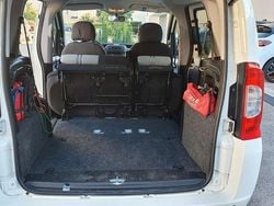 Weiß Gebraucht 2016 Fiat Qubo Trekking Van / Kleinbus | 6.800 € (Fairer Preis)