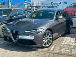 Grau Gebraucht 2023 Alfa Romeo Giulia Ti Limousine | 31.990 € (Fairer Preis)