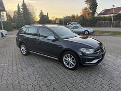 Schwarz Gebraucht 2020 VW Golf Alltrack Kombi | 12.650 € (Fairer Preis)
