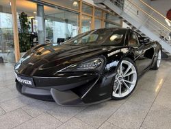 Schwarz Gebraucht 2017 McLaren 540C Coupé | 129.900 €