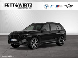 Black sapphire metallic Neu 2025 BMW X7 M Sport SUV | 121.590 €