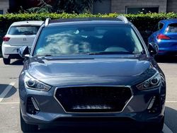 Grau Gebraucht 2017 Hyundai i30 Kombi | 15.875 € (Teuer)