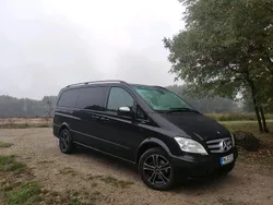 Schwarz Gebraucht 2012 Mercedes Viano Van / Kleinbus | 14.000 € (Guter Preis)