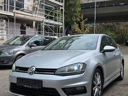 Silber Gebraucht 2015 VW Golf VII R-line Limousine | 11.990 € (Fairer Preis)