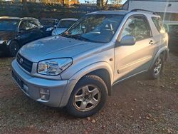 Gebraucht 2002 Toyota RAV4 Edition SUV | 2.300 € (Guter Preis)